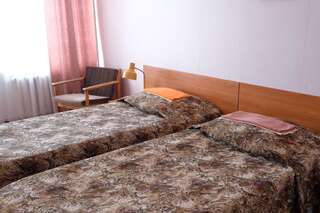 Гостиница Pansionat Pushchino Серпухов Стандартный двухместный номер с 2 отдельными кроватями-6
