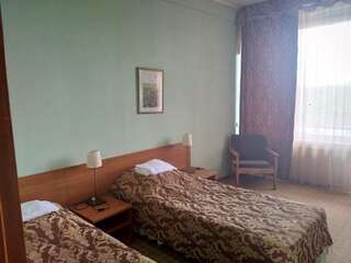 Гостиница Pansionat Pushchino Серпухов Улучшенный двухместный номер с 2 отдельными кроватями и видом на город-6